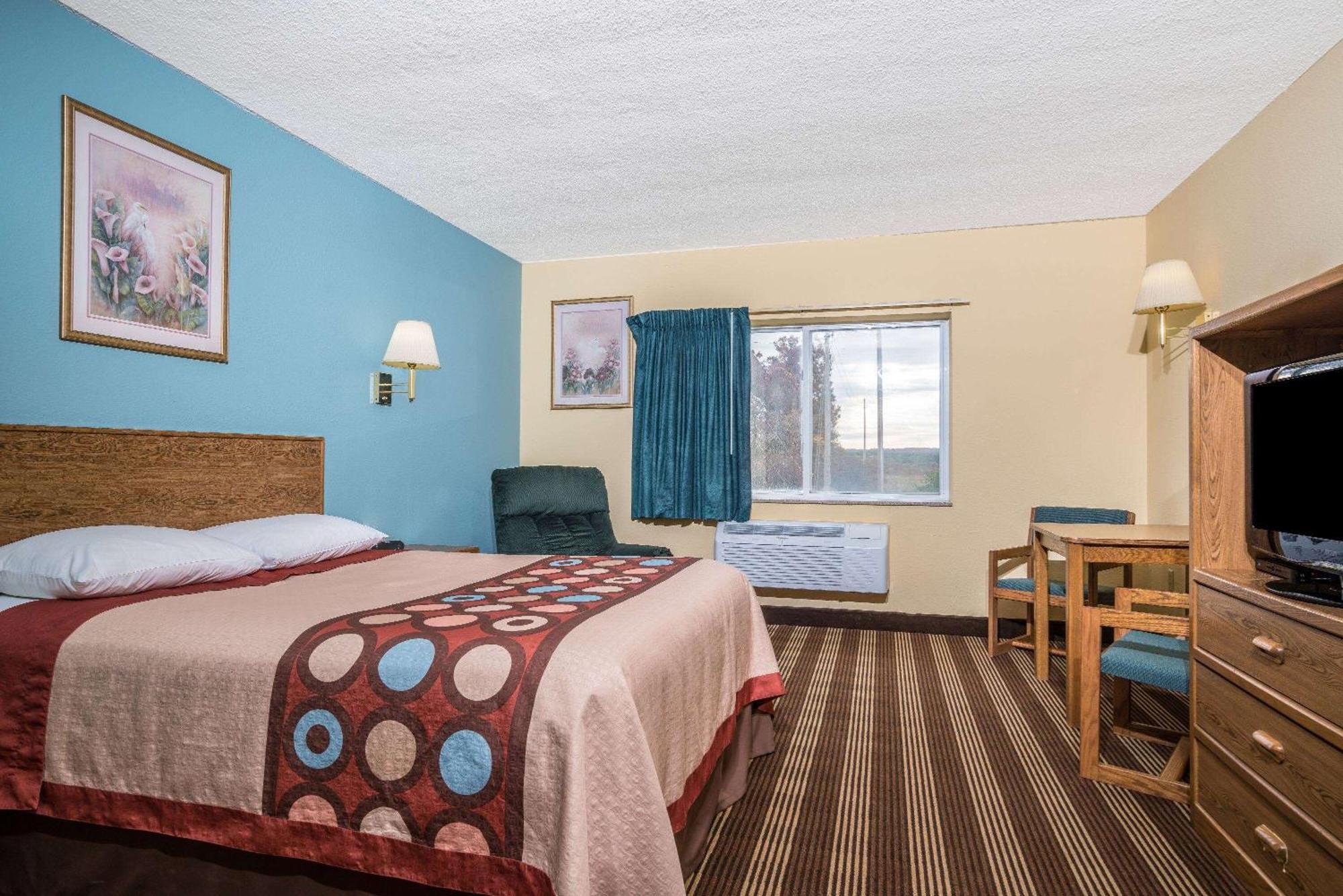 Super 8 By Wyndham Wi 2* Osseo
